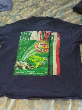 Men's Italy Soccer Graphic Tee - Navy Blue